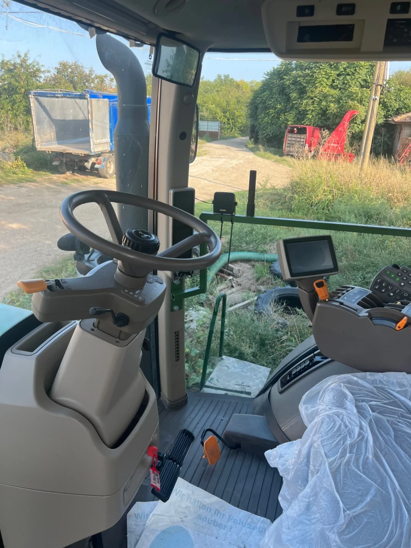 Трактор John Deere 8285 R ПРОМО, снимка 9 - Селскостопанска техника - 51513489