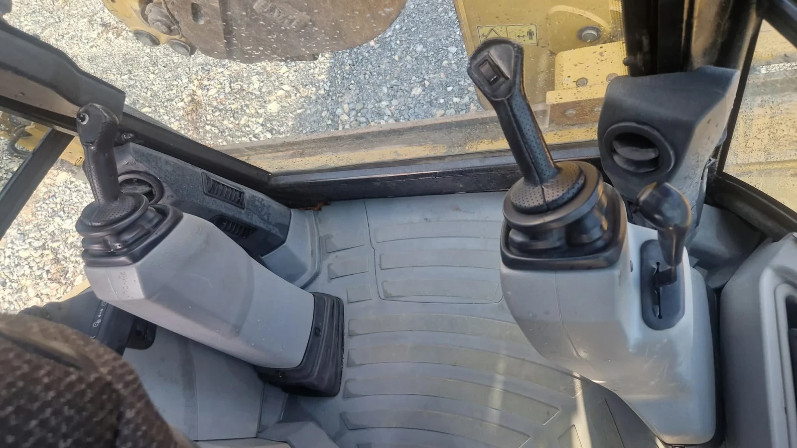 Багер Caterpillar Cat 432F - изображение 7