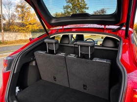 Tesla Model Y 7 места , Long Range , Dual Motor с теглич, снимка 13