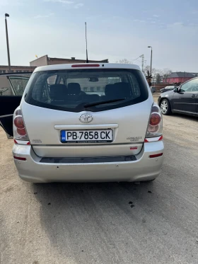 Toyota Corolla verso D4D, снимка 6