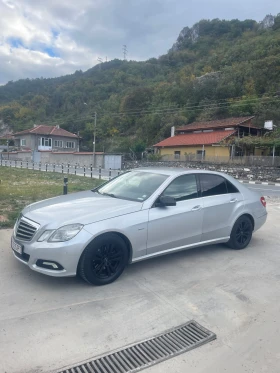 Mercedes-Benz E 220 | Mobile.bg    2
