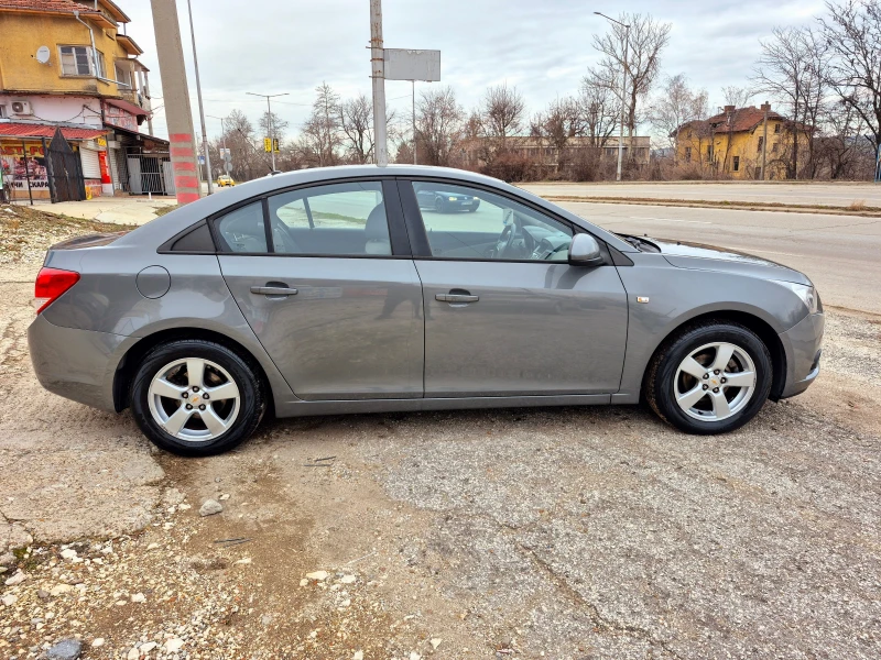 Chevrolet Cruze 1.6i  GPL, снимка 4 - Автомобили и джипове - 48665338