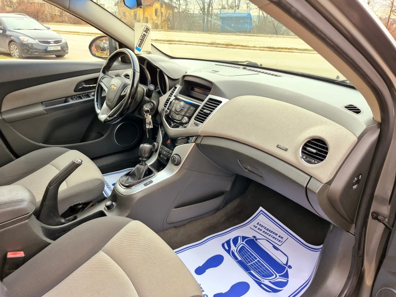 Chevrolet Cruze 1.6i  GPL, снимка 15 - Автомобили и джипове - 48665338