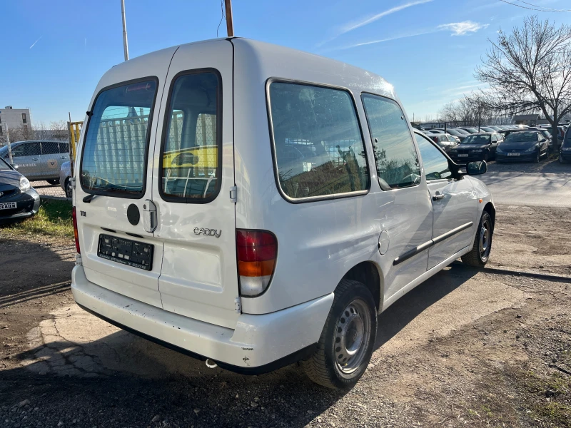 VW Caddy 1.9 90к.с, снимка 4 - Автомобили и джипове - 48689788