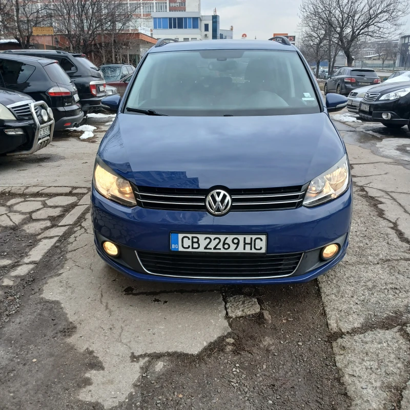 VW Touran АВТОМАТИК. DSJ., снимка 2 - Автомобили и джипове - 48807857