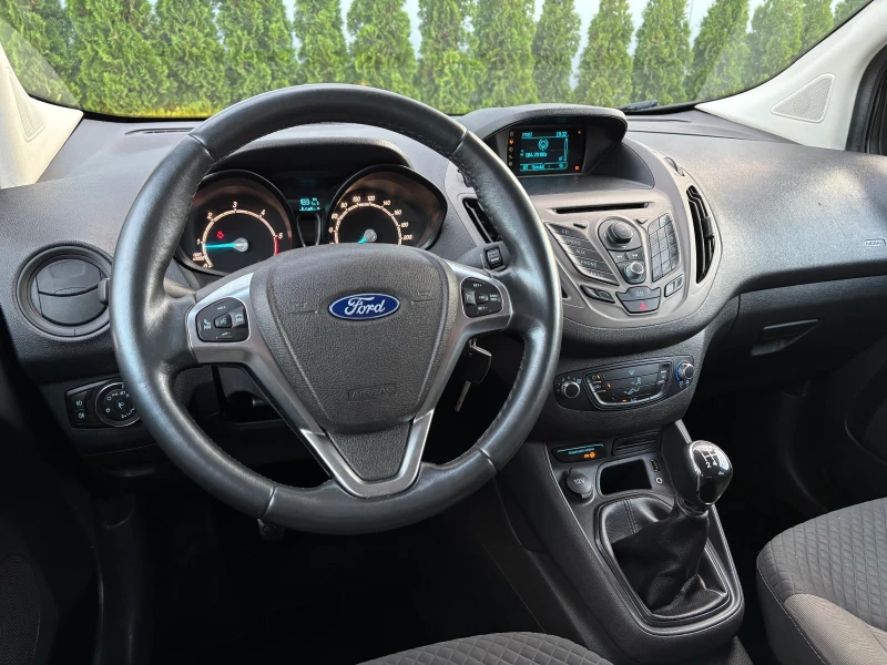 Ford Courier Tourneo 1.5 TDCI 2015.г/Италия/Titanium/Сервизна, снимка 12 - Автомобили и джипове - 50747077