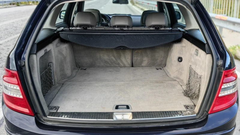 Mercedes-Benz C 200 * НАВИ* КОЖА* ПОДГРЕВ* , снимка 15 - Автомобили и джипове - 51955208