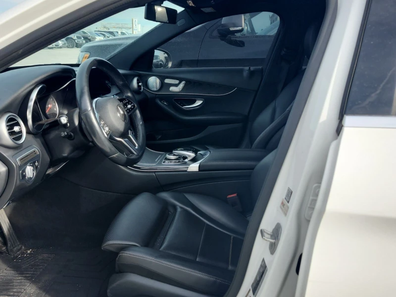 Mercedes-Benz C 300 2.0L Turbo 4MATIC, снимка 6 - Автомобили и джипове - 52643709