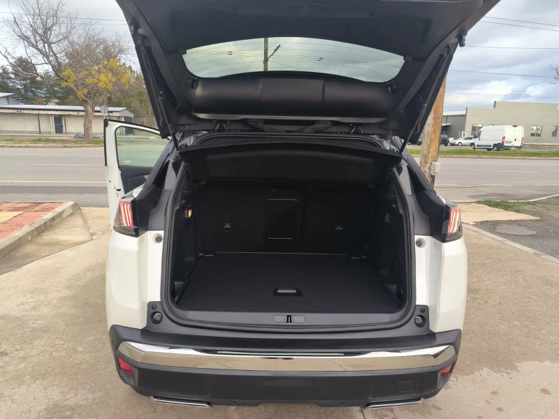 Peugeot 3008 1.5d-Navi-Kamera-Keyless-Euro-6D, снимка 11 - Автомобили и джипове - 52703797