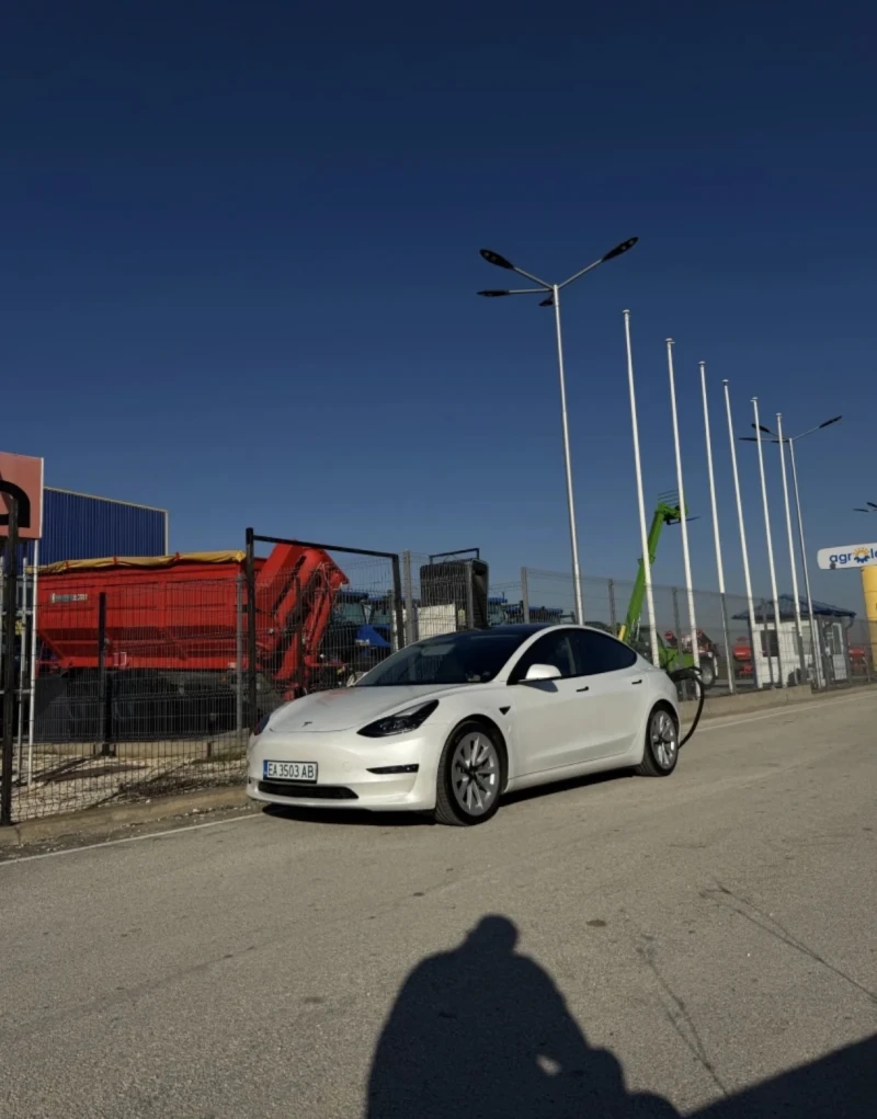Tesla Model 3, снимка 9 - Автомобили и джипове - 52712756