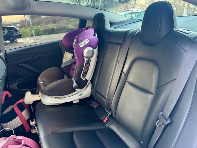 Tesla Model 3, снимка 7 - Автомобили и джипове - 52844599