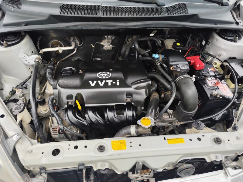 Toyota Yaris 1.3VVT-i* KLIMA* ШИБЕДАХ* , снимка 14 - Автомобили и джипове - 53247794