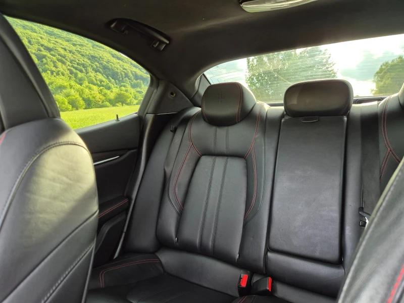 Maserati Ghibli SQ4 NERISSIMO EDITION ONE OF 450, снимка 13 - Автомобили и джипове - 53295658