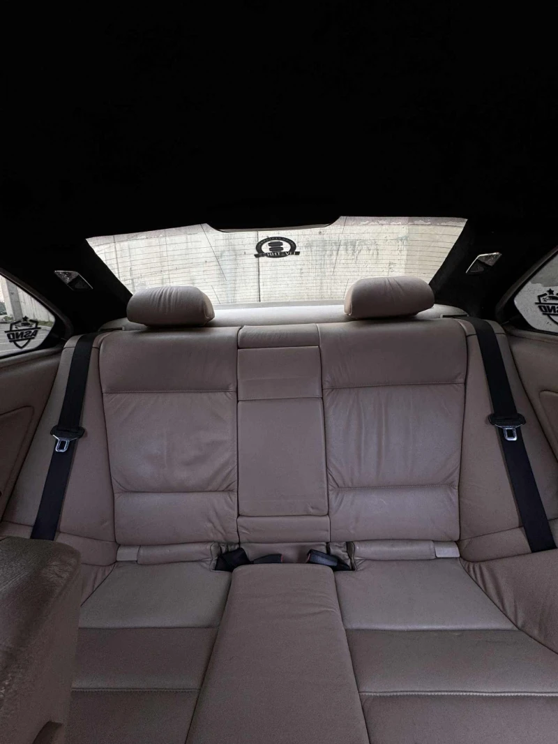 BMW 320, снимка 11 - Автомобили и джипове - 53385527