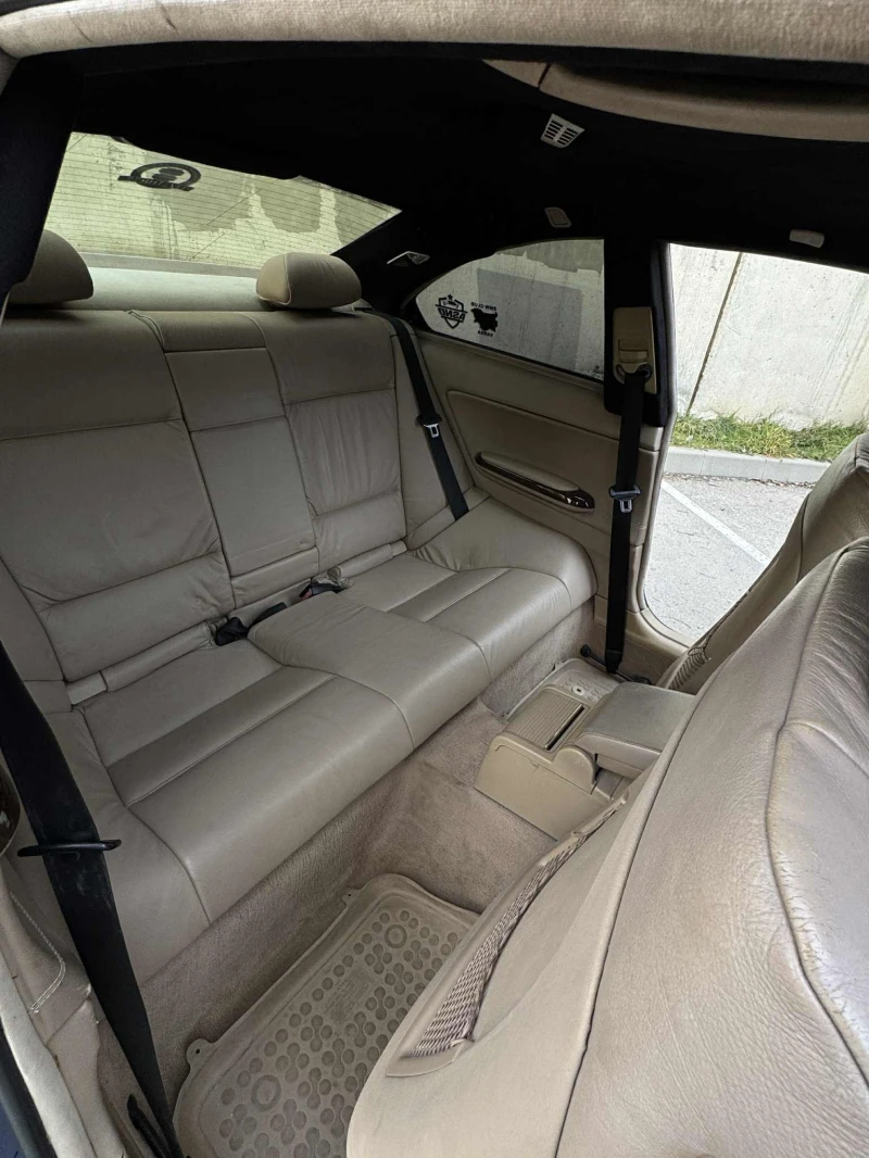 BMW 320, снимка 10 - Автомобили и джипове - 53385527