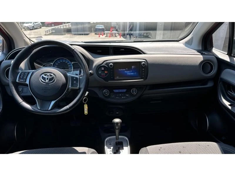 Toyota Yaris, снимка 8 - Автомобили и джипове - 46672317