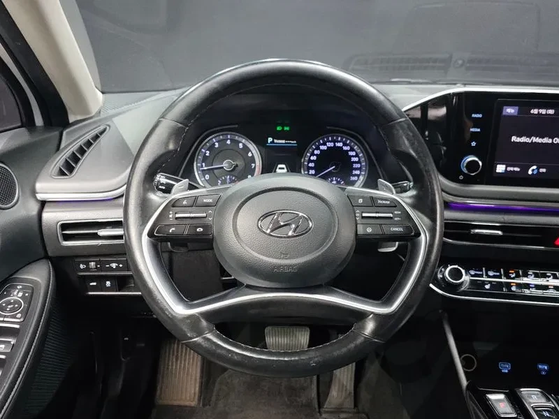 Hyundai Sonata 2.0 LPG, снимка 13 - Автомобили и джипове - 55557813
