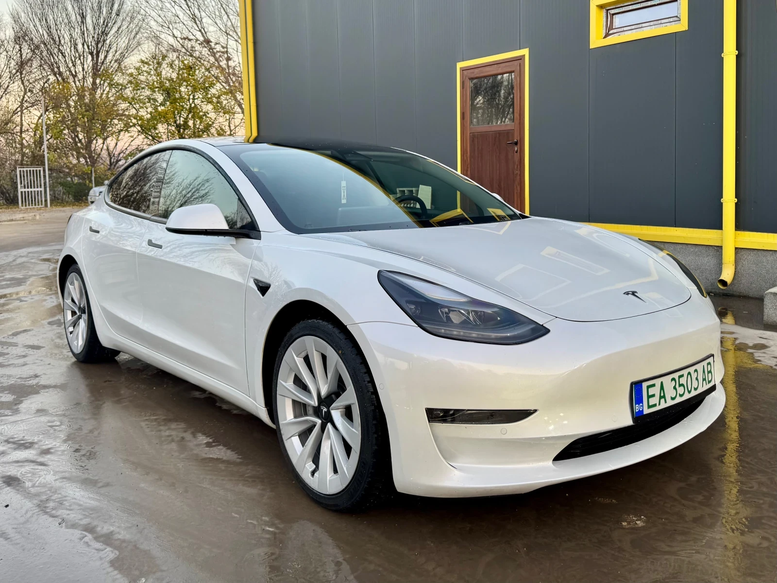 Tesla Model 3, снимка 1