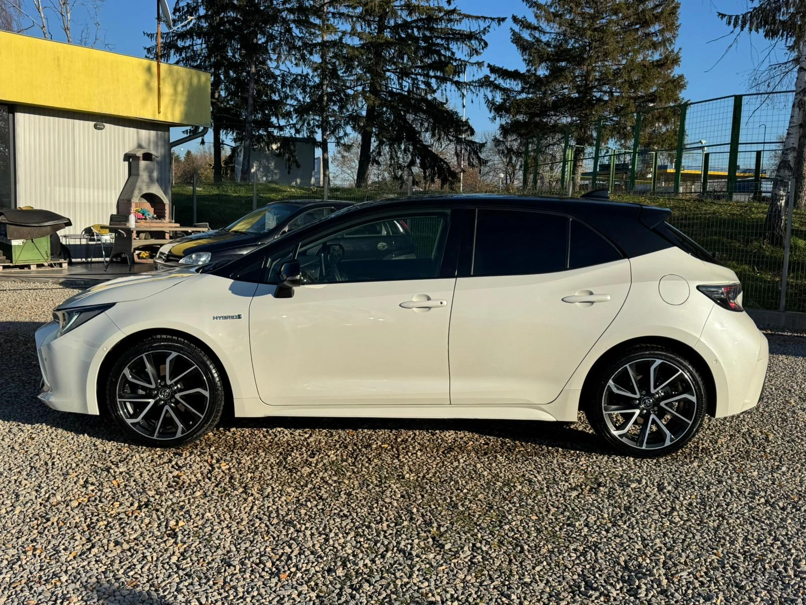 Toyota Corolla /ГАРАНЦИЯ TOYOTA/2.0 HYBRID LOUNGE - изображение 5