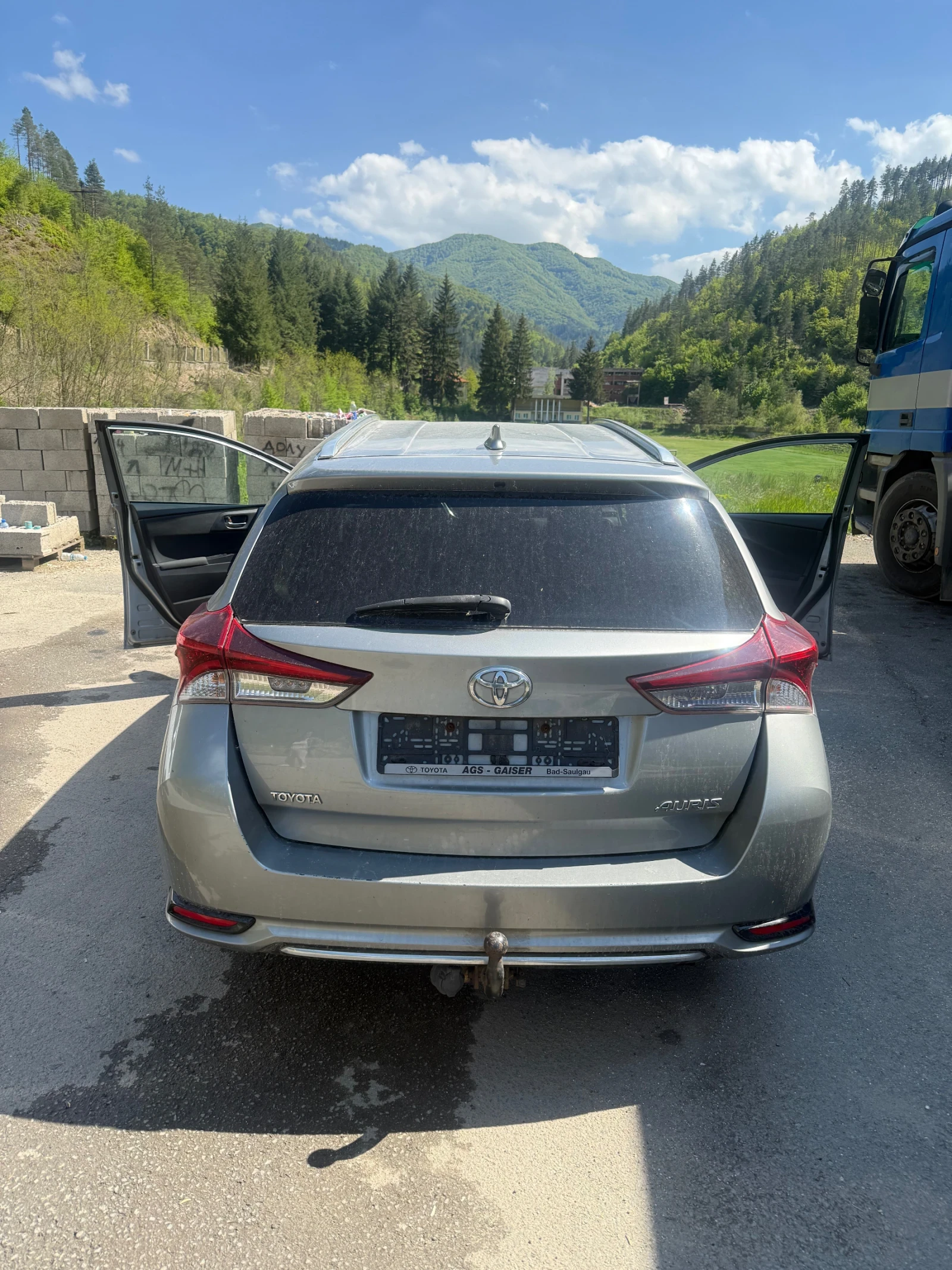 Toyota Auris Touringsport 1.6 D4-D Facelift - изображение 8