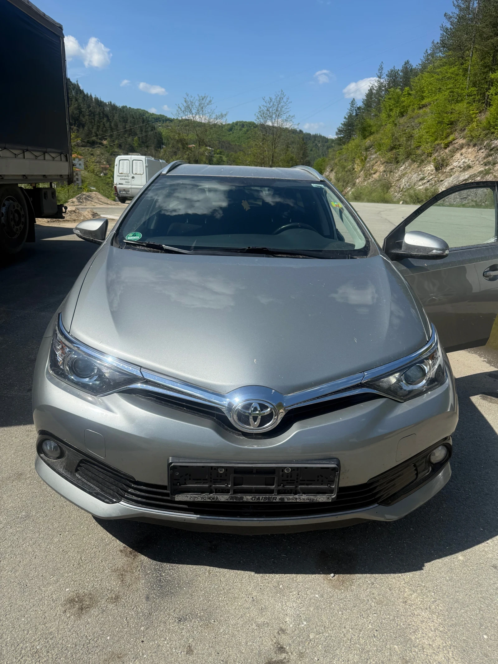 Toyota Auris Touringsport 1.6 D4-D Facelift - изображение 2
