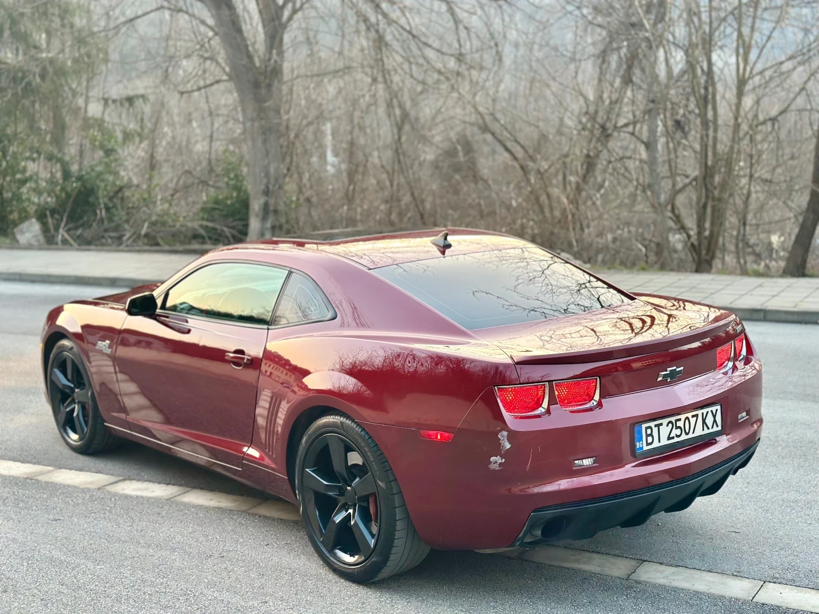 Chevrolet Camaro SS  V8 - изображение 8