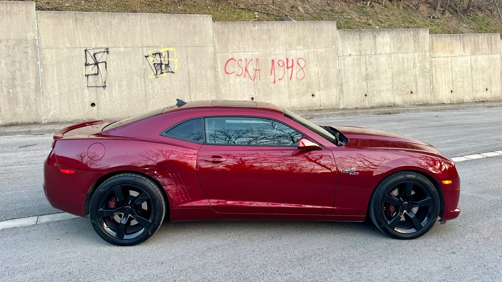 Chevrolet Camaro SS  V8 - изображение 9