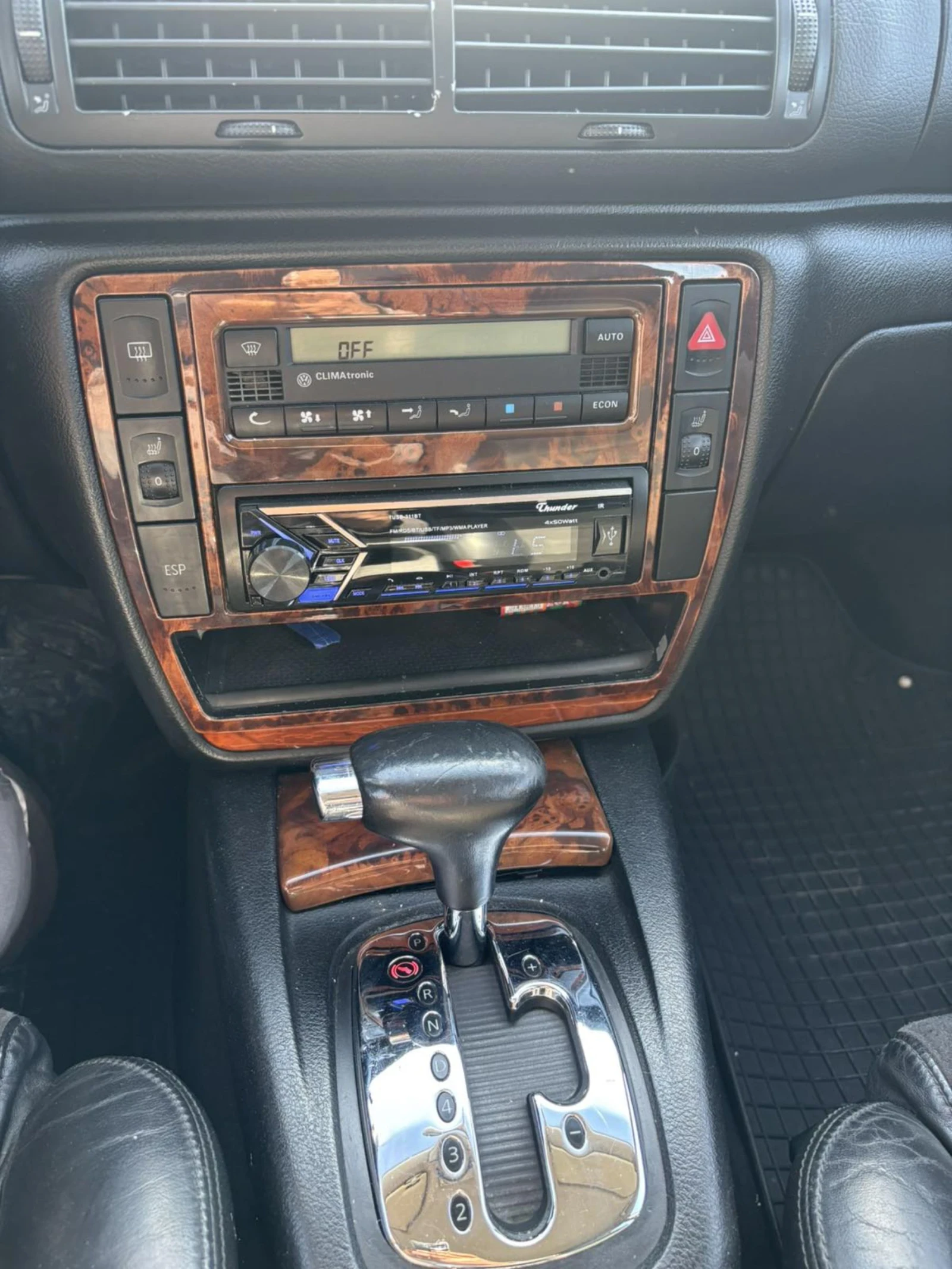 VW Passat  - изображение 5