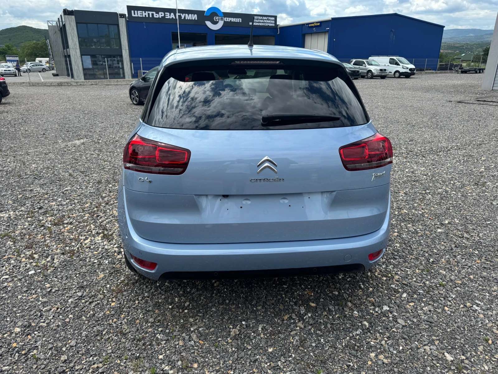 Citroen C4 Picasso 1.6HDI EXCLUSIVE - изображение 6