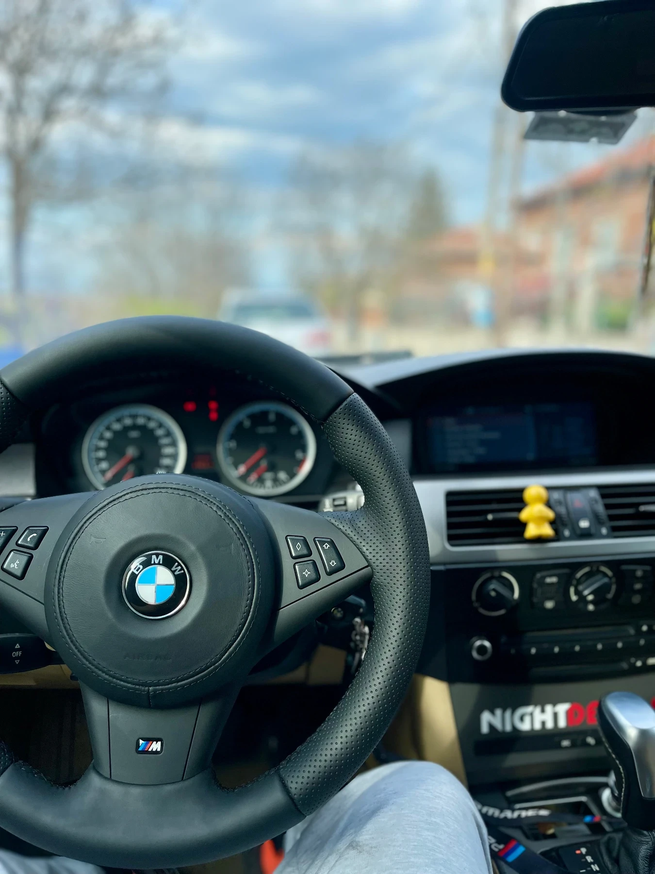 BMW 525  - изображение 8