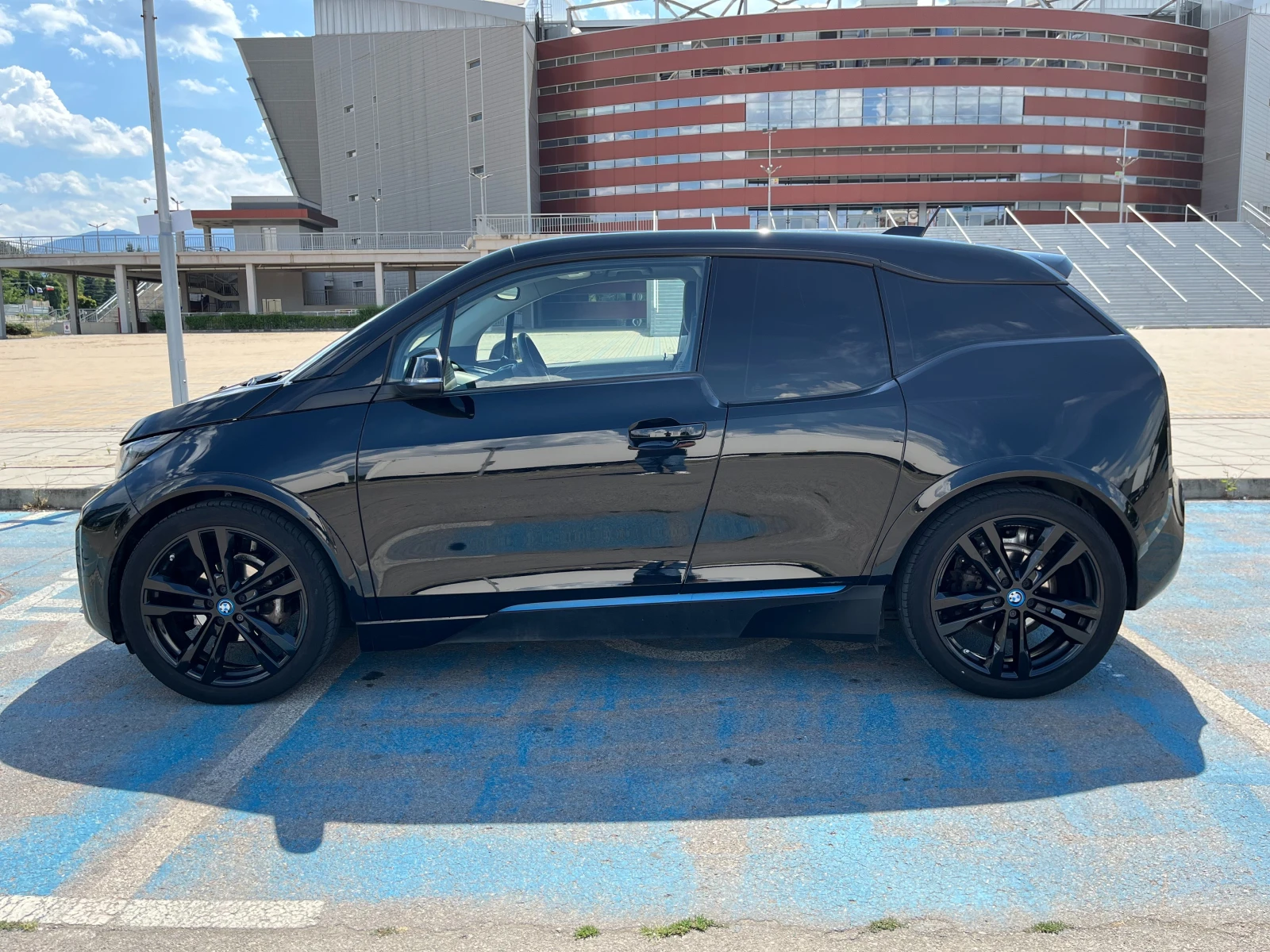 BMW i3 i3s 120 - изображение 10