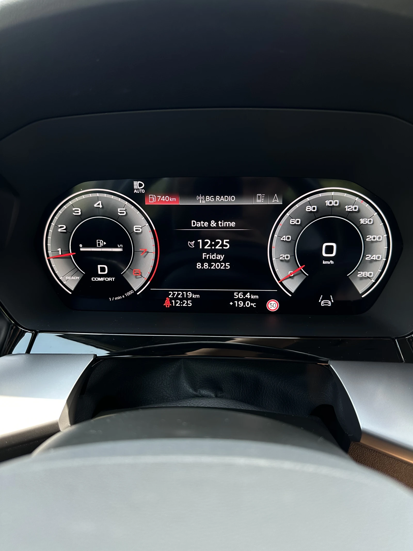 Audi A3 40TFSI QUATTRO MATRIX S-LINE ГАРАНЦИЯ - изображение 10
