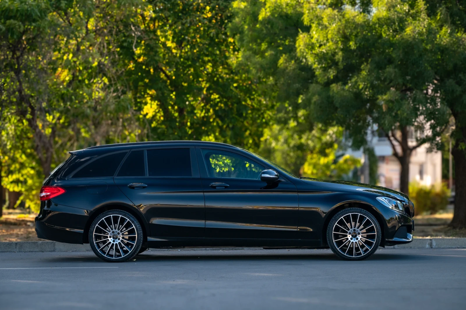 Mercedes-Benz C 220  - изображение 7