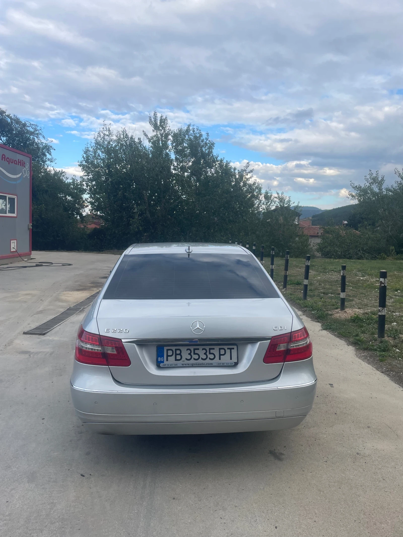 Mercedes-Benz E 220  - изображение 7