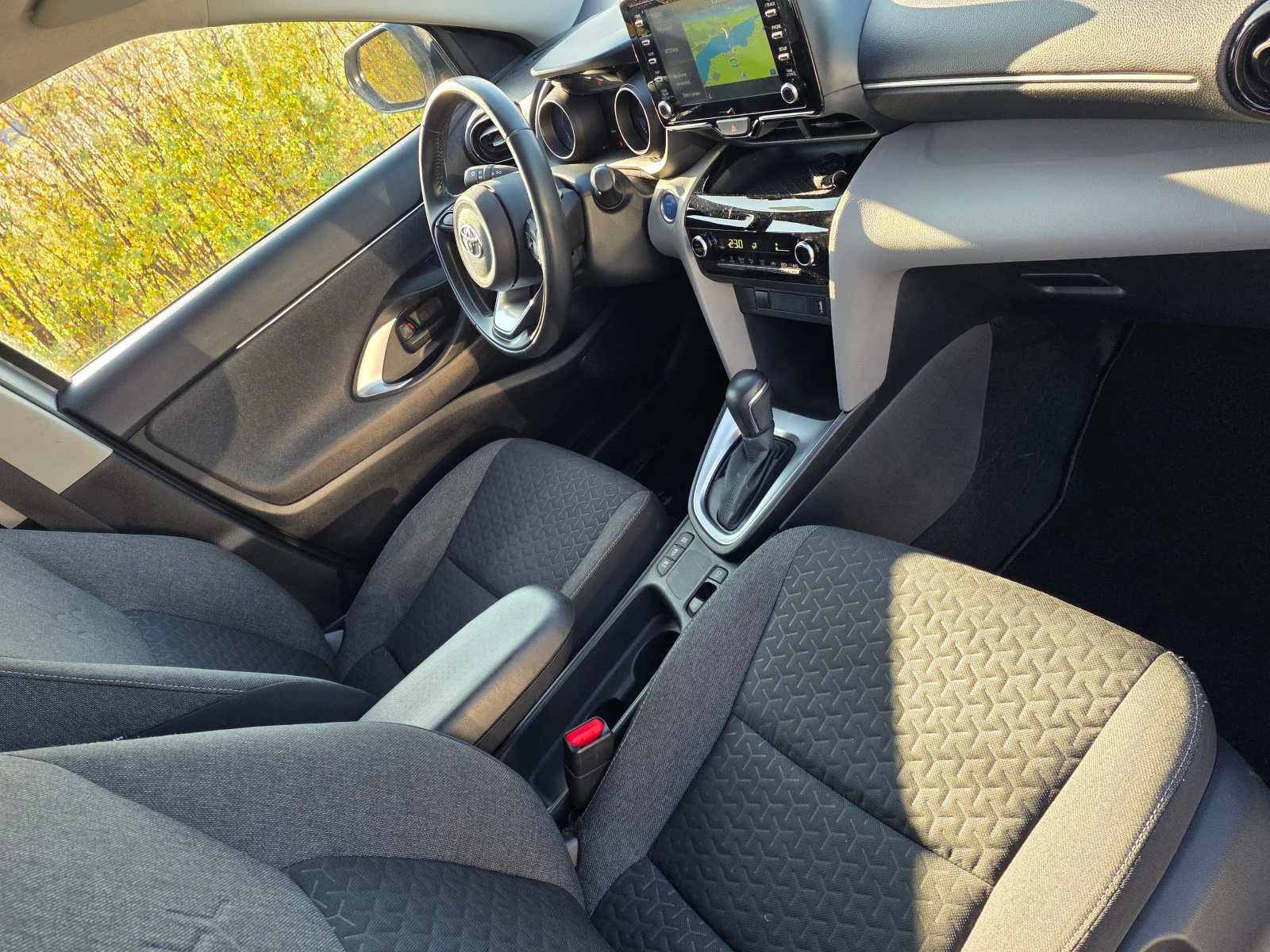 Toyota Yaris Cross 116h Dynamic Business + Programme Beyond .������ | Mobile.bg � ����������� 10