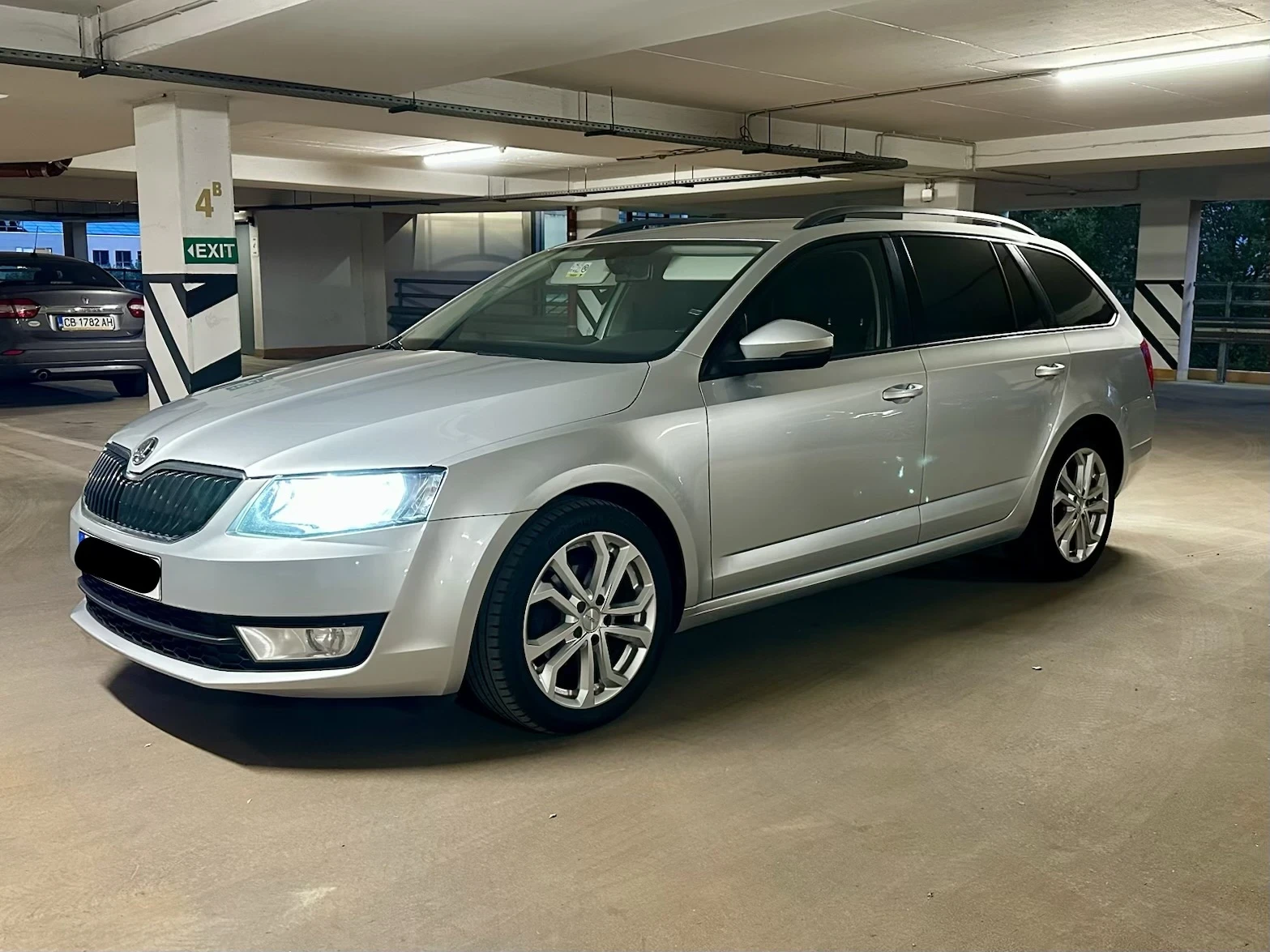 Skoda Octavia 1.6 TDI - 110hp | CAMERA | CARPLAY | NAVI | EURO 6 - изображение 3