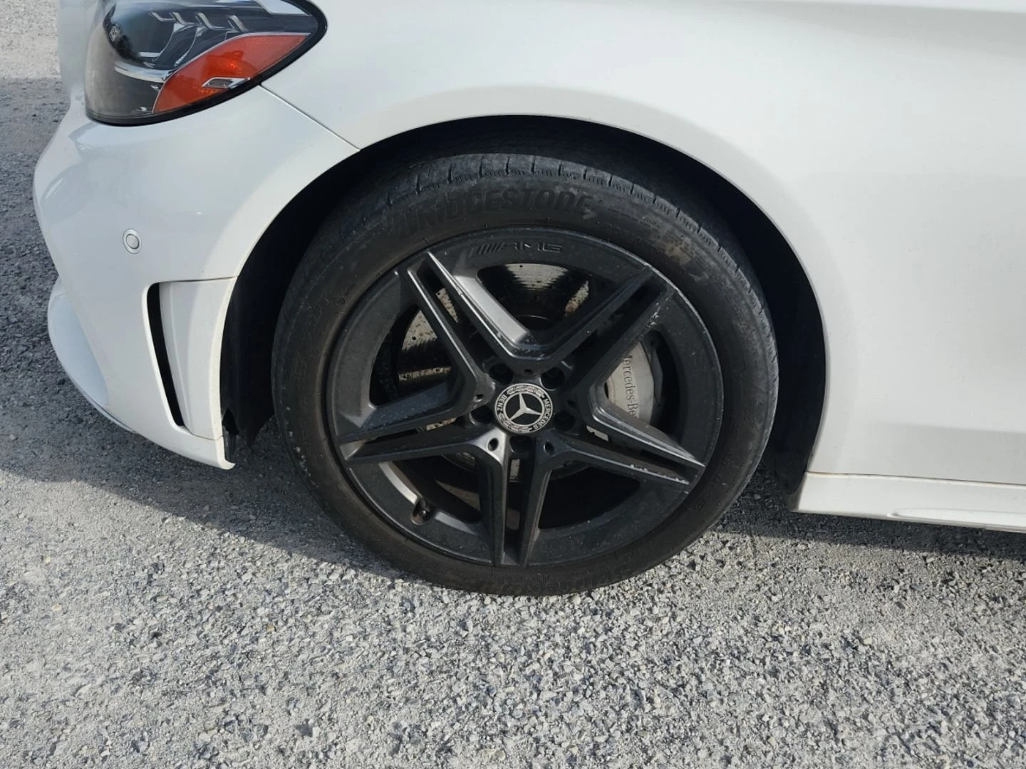 Mercedes-Benz C 300 2.0L Turbo 4MATIC - изображение 5