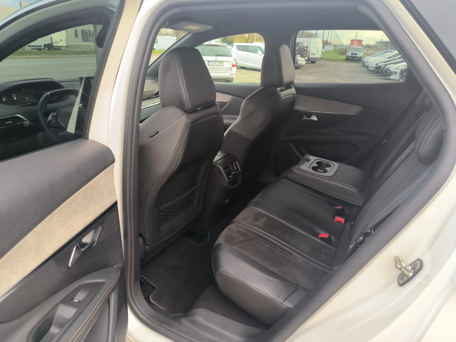 Peugeot 3008 1.5d-Navi-Kamera-Keyless-Euro-6D | Mobile.bg � ����������� 16