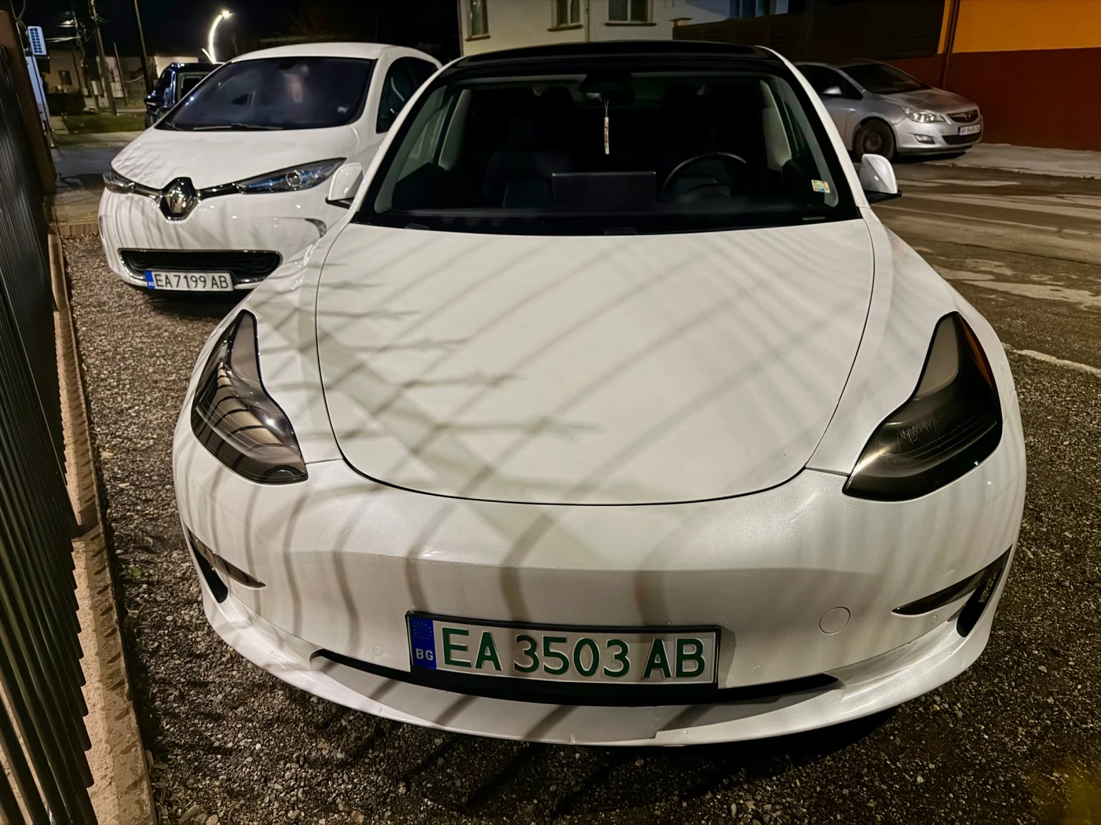 Tesla Model 3  - изображение 2