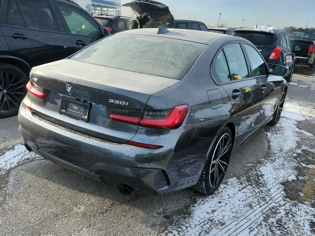 BMW 330 * 330I XDRIVE * CARFAX * ЦЕНА ДО БГ - изображение 3