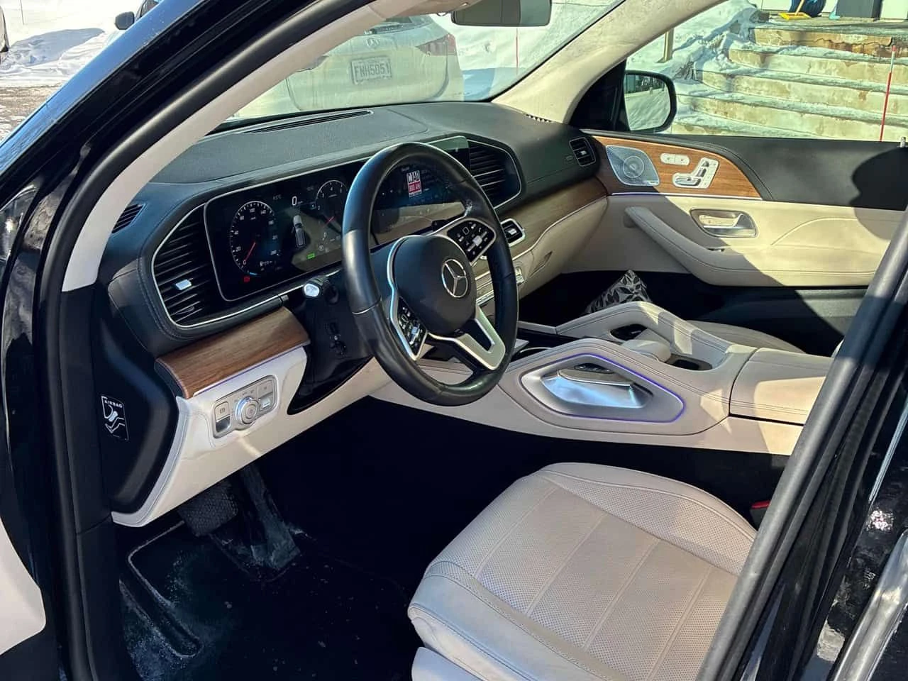 Mercedes-Benz GLE 450 CARFAX /360/DIS/PANO/AMBIENT/BURMESTER - изображение 5