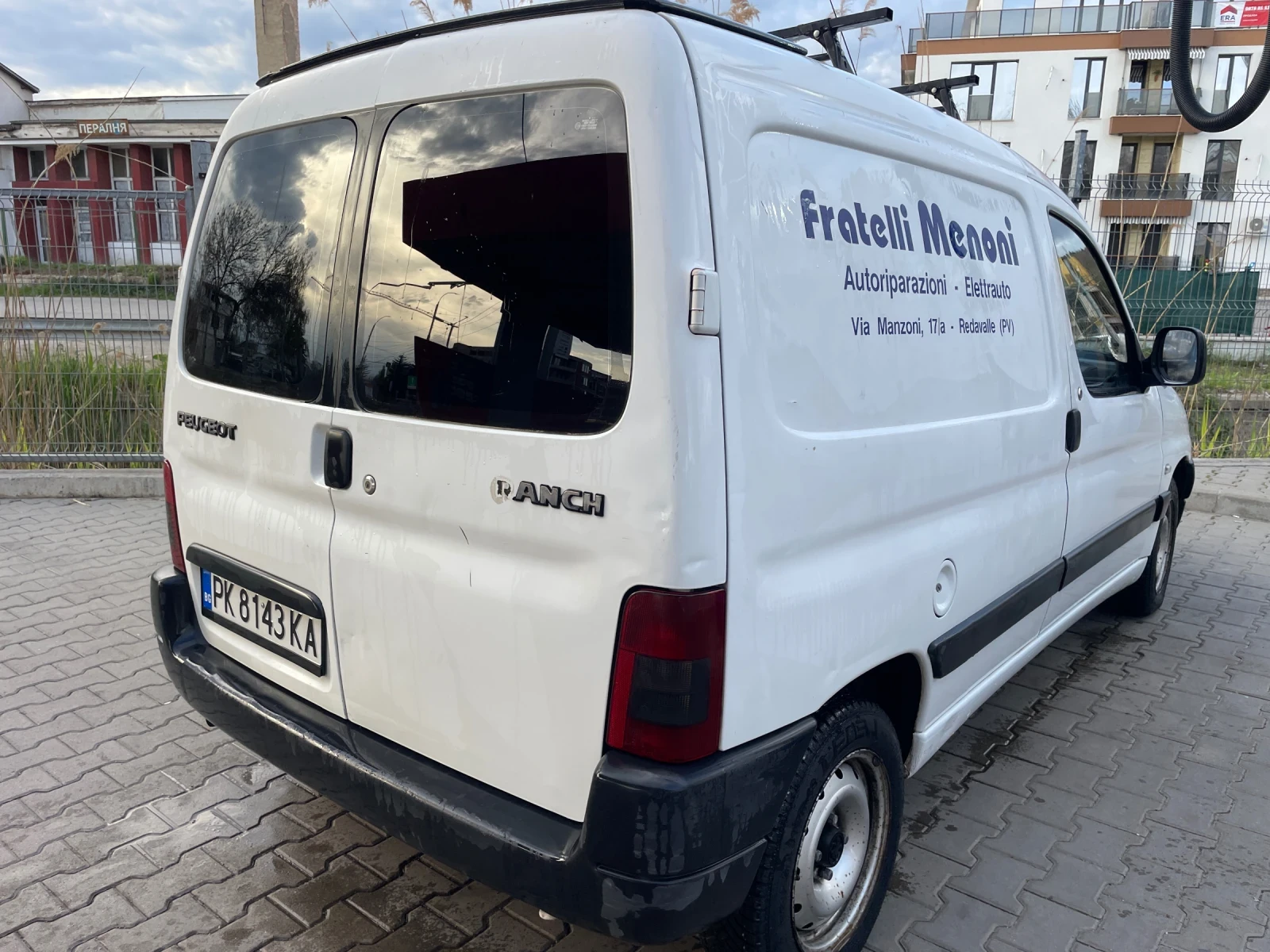 Peugeot Partner 1.9D, снимка 3 - Автомобили и джипове - 54665380