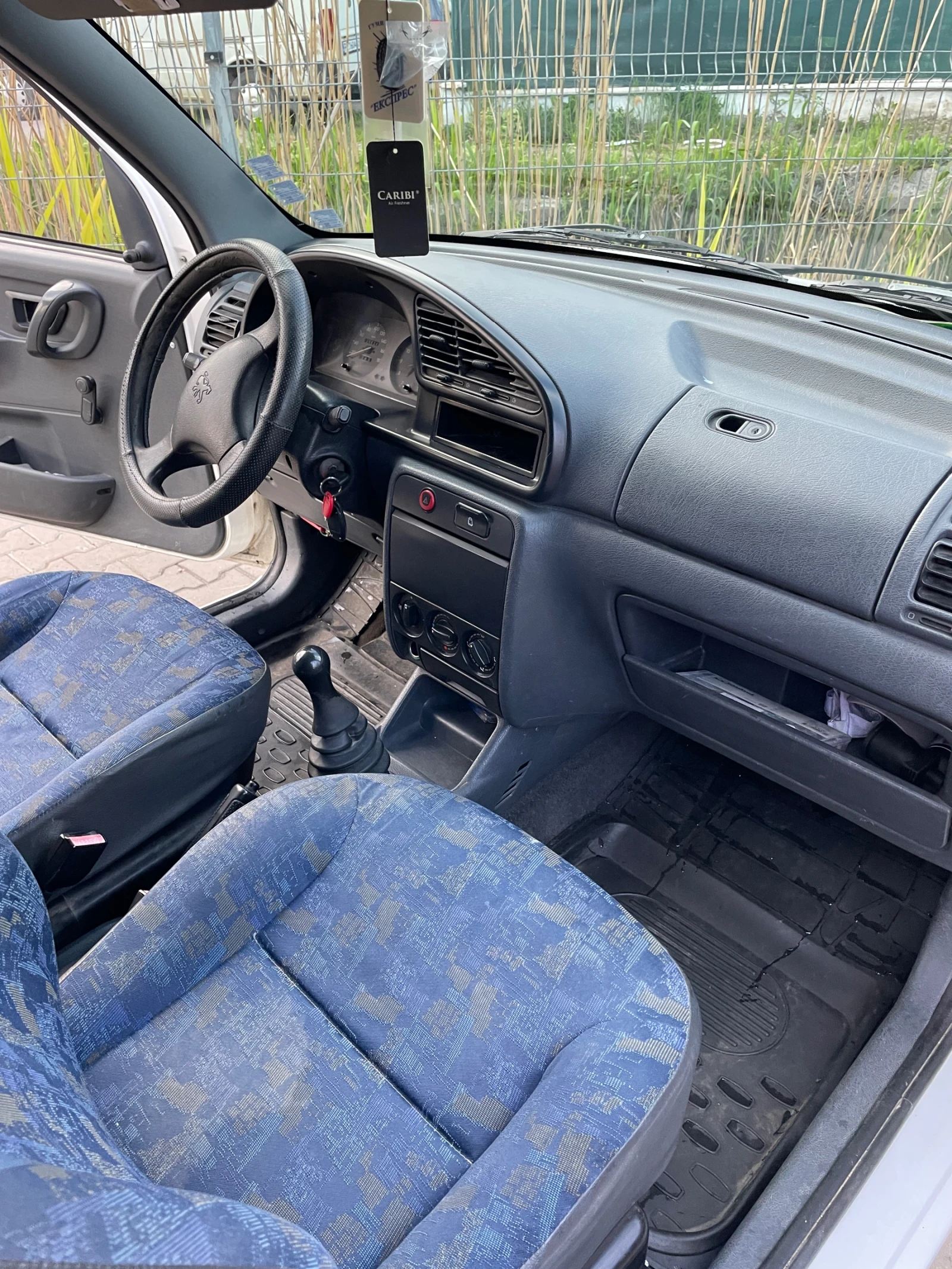 Peugeot Partner 1.9D, снимка 11 - Автомобили и джипове - 54665380