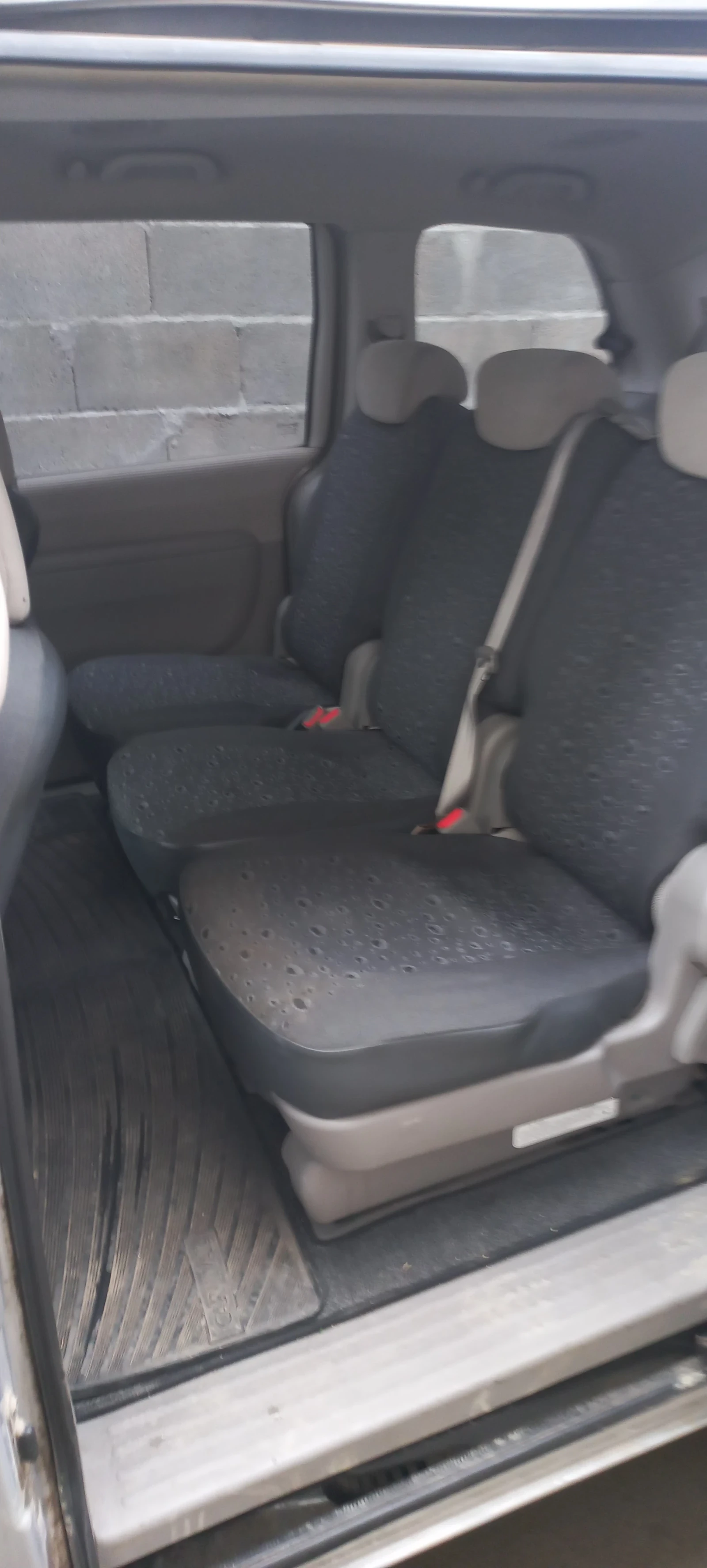 Kia Carnival, снимка 5 - Автомобили и джипове - 54682517