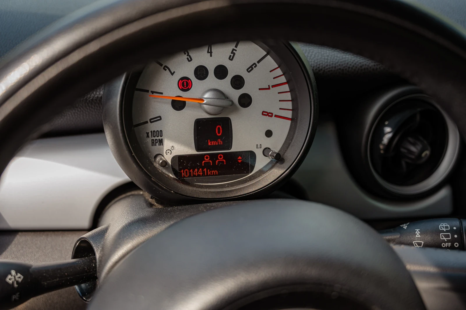 Mini One, снимка 3 - Автомобили и джипове - 54755338