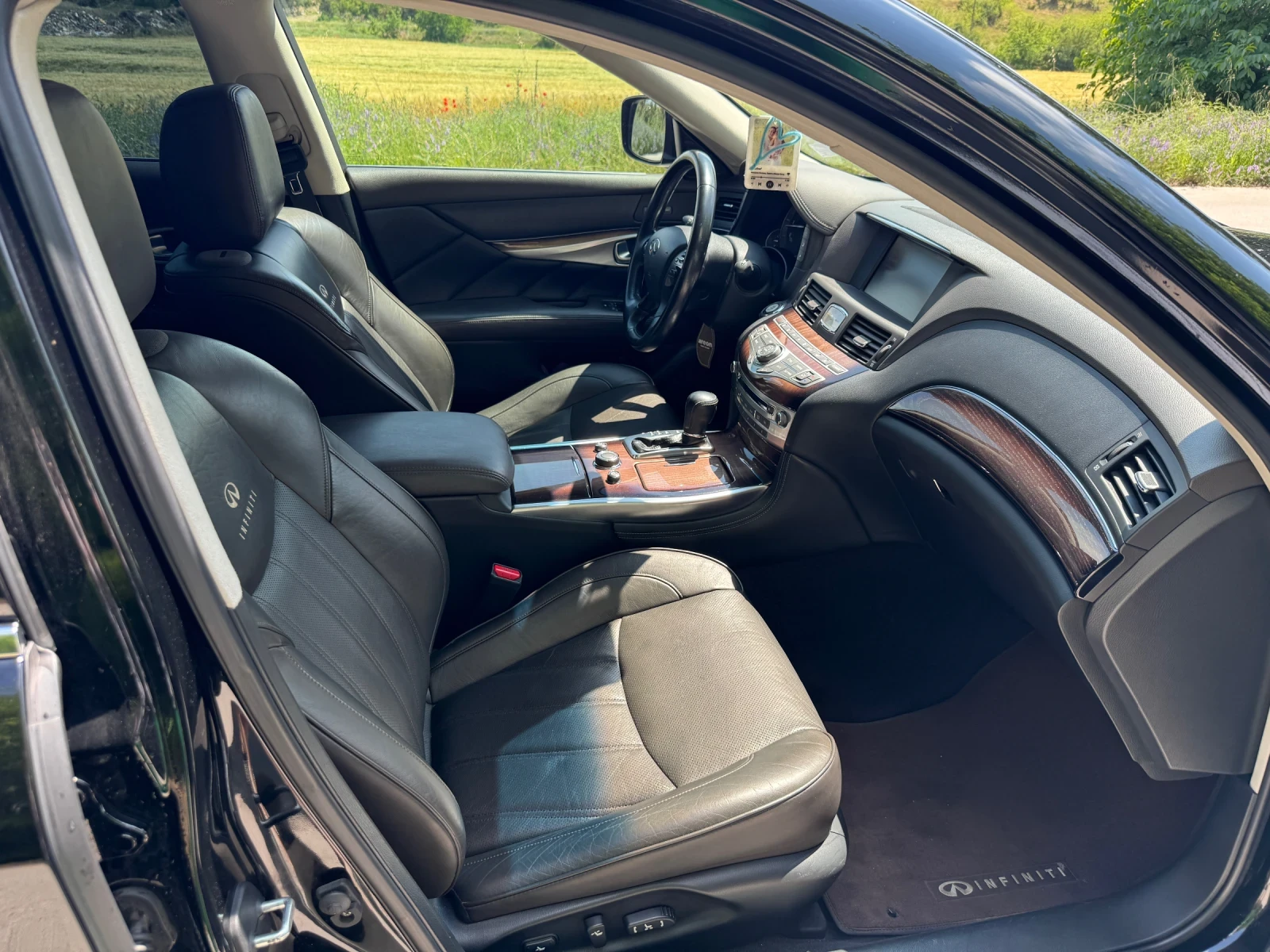 Infiniti M 30d | Mobile.bg � ����������� 7