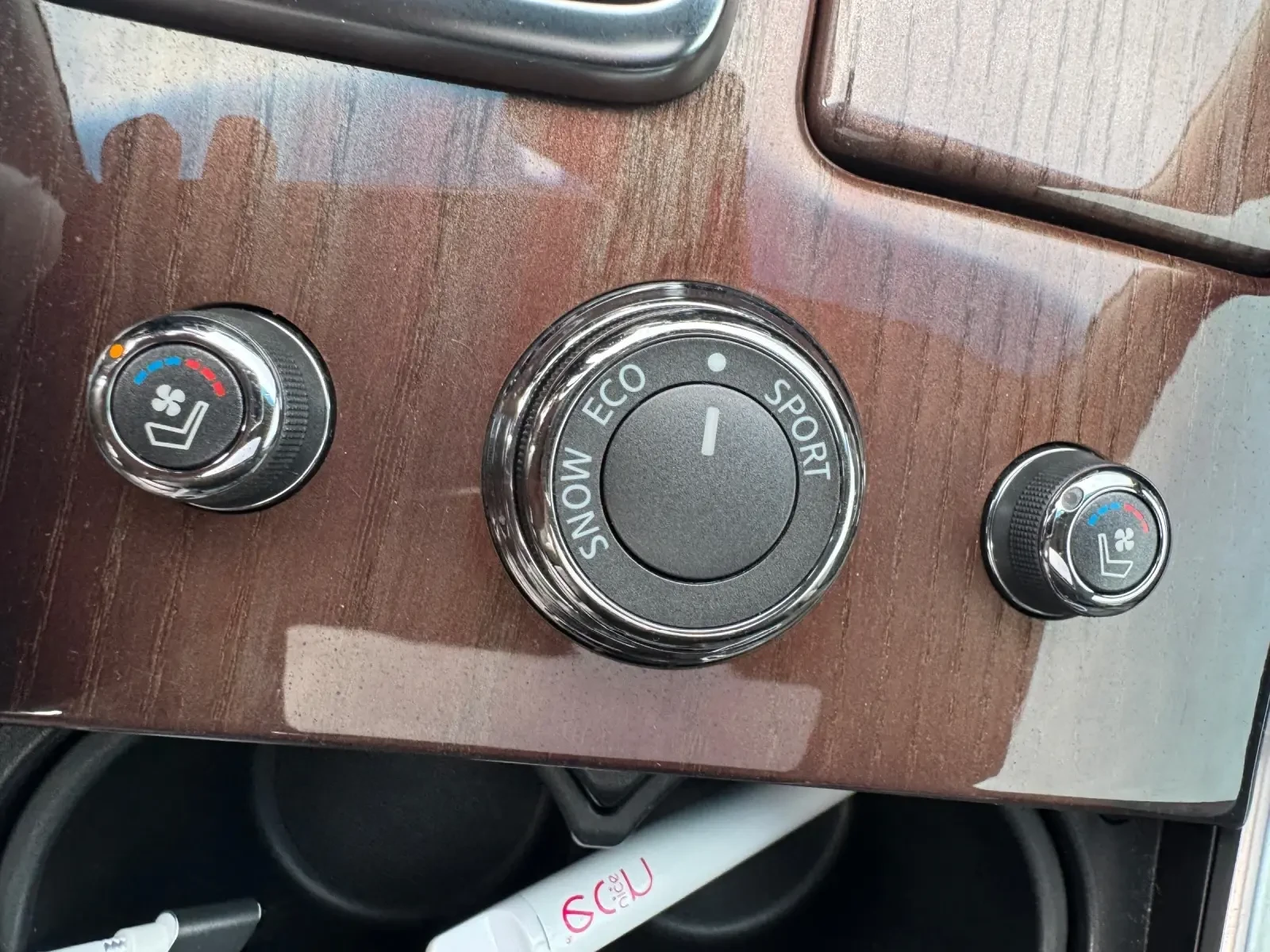 Infiniti M 30d, снимка 17 - Автомобили и джипове - 54779184