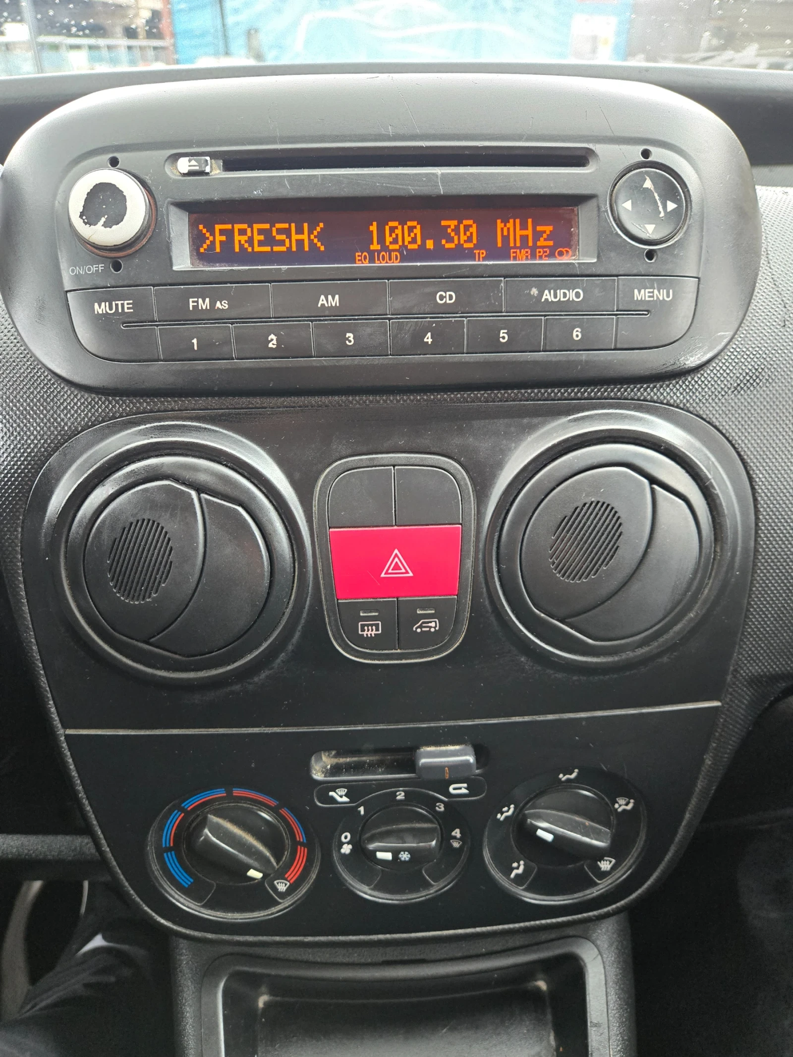 Fiat Fiorino 1.3 Multijet Diesel, снимка 13 - Автомобили и джипове - 54890896