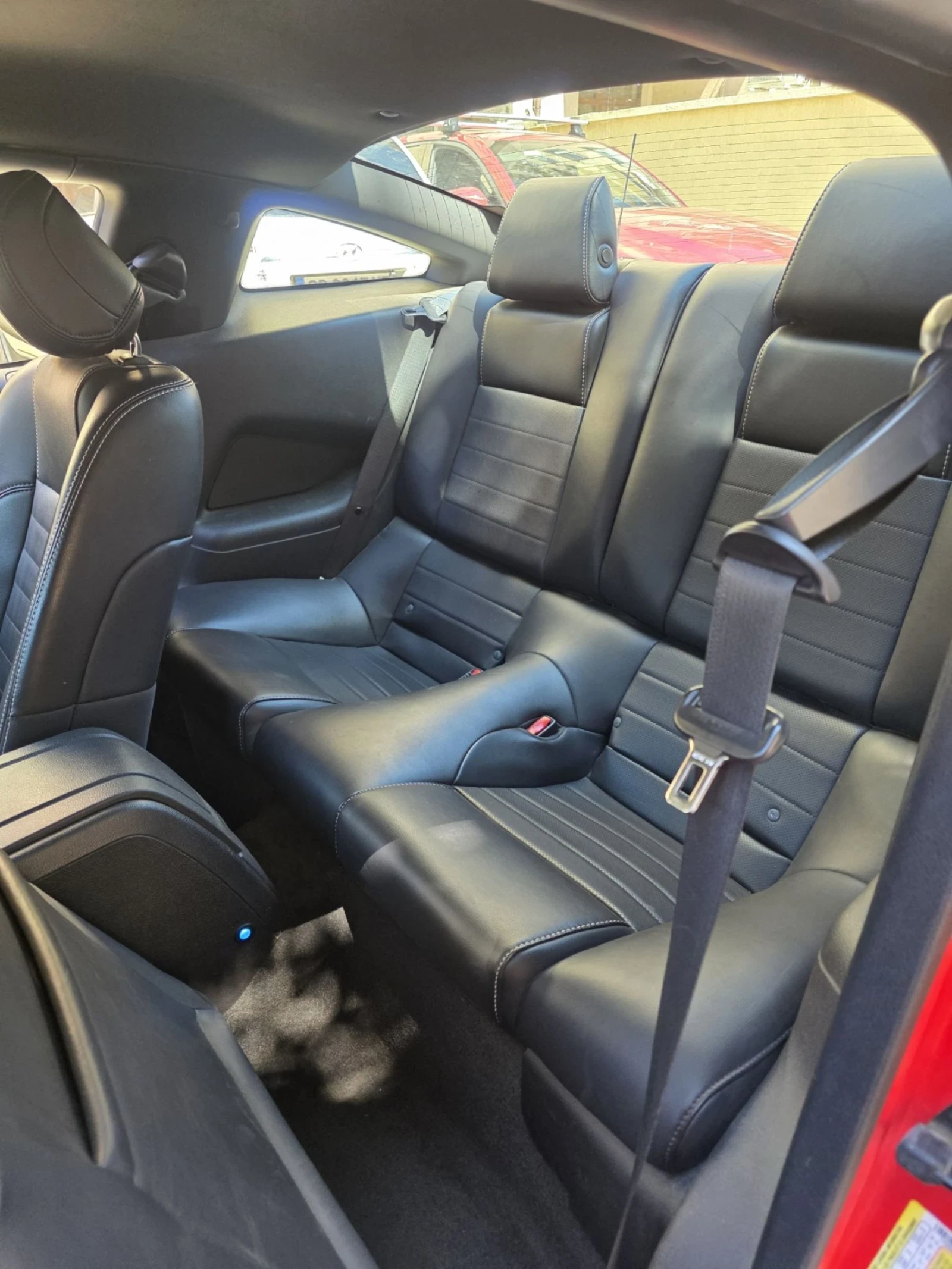 Ford Mustang, снимка 14 - Автомобили и джипове - 55467945