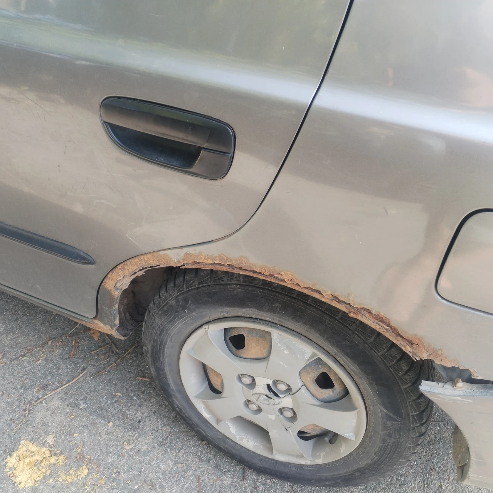 Hyundai Accent, снимка 8 - Автомобили и джипове - 55852135